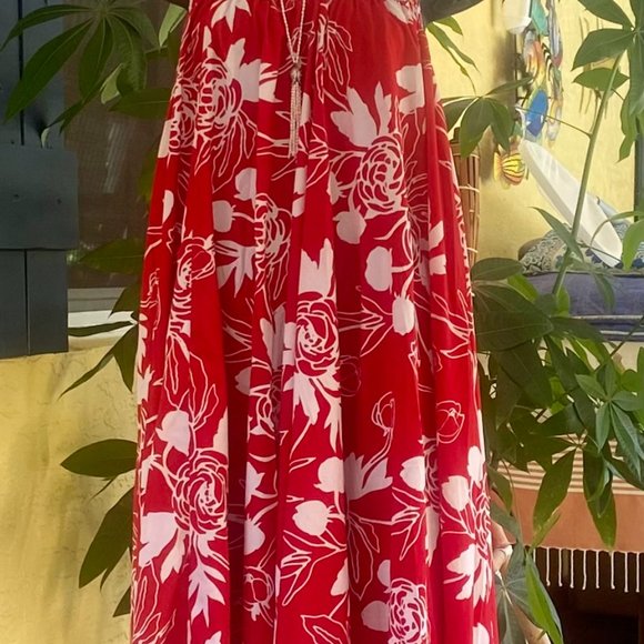 Flowing Holiday Skirt - Picture 3 of 5